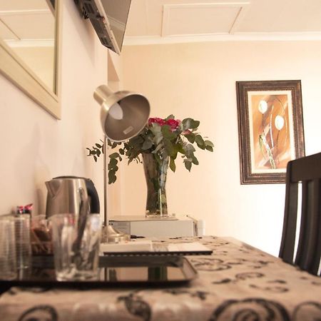 Casa Toscana Lodge Pretoria-Noord Extérieur photo