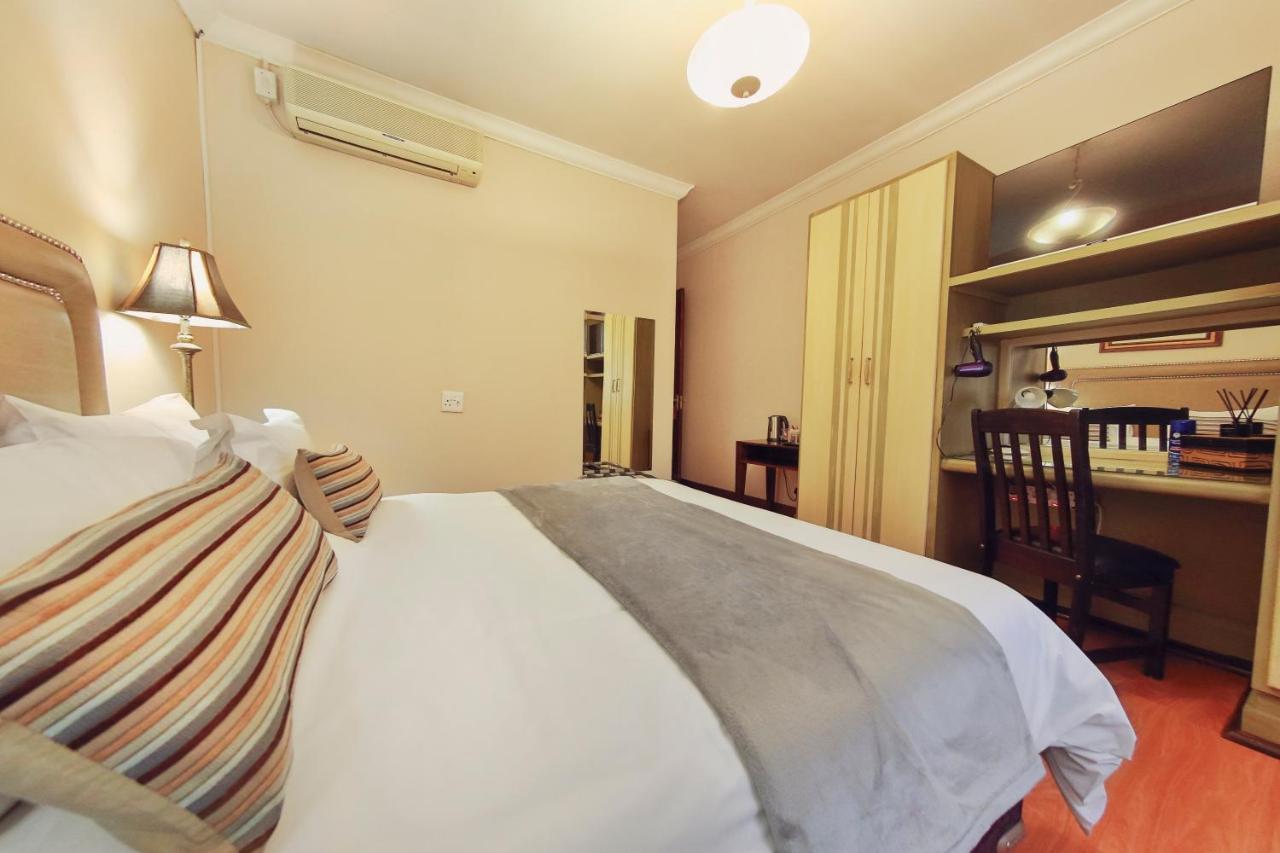 Casa Toscana Lodge Pretoria-Noord Extérieur photo
