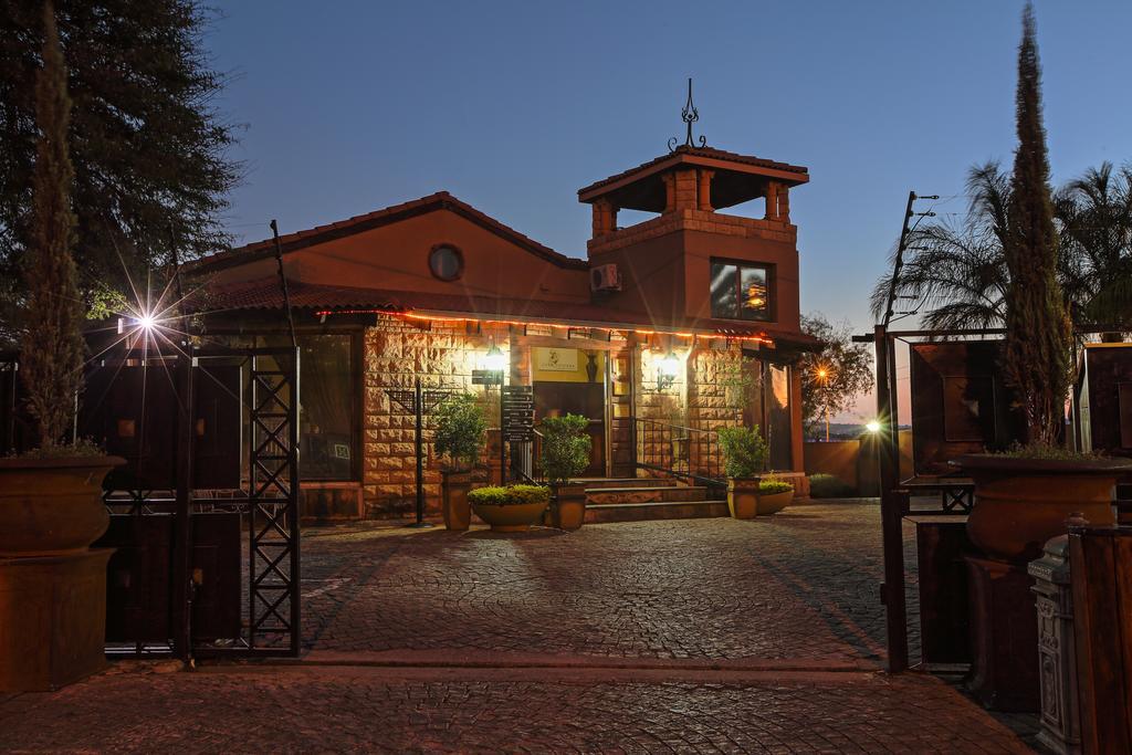 Casa Toscana Lodge Pretoria-Noord Extérieur photo