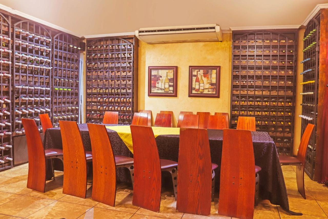 Casa Toscana Lodge Pretoria-Noord Extérieur photo